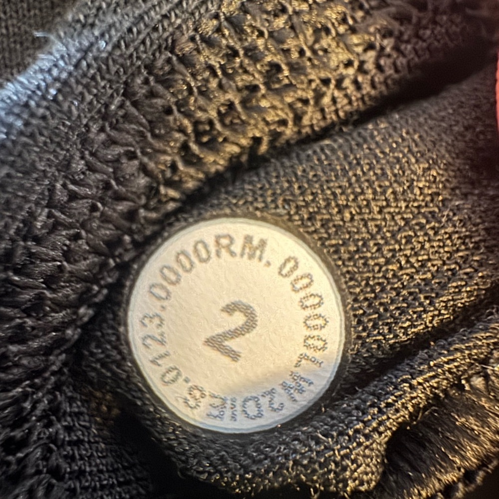 Lululemon Align Ribbed One Shoulder Bra Black 2 - Picture 4 of 4
